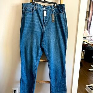 Banana Republic high rise jean. Brand new never worn.